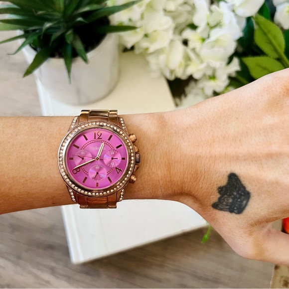 Gold Style & Co. Watch - Picture 5 of 10